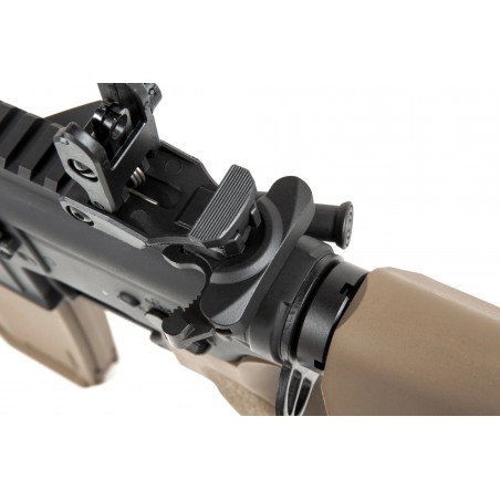 Replika karabinka Specna Arms RRA SA-E03 EDGE™ HAL2 ™ Half-Tan